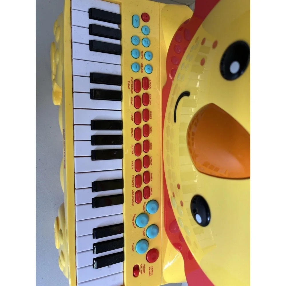Fisher‎ Price Toddler Lion Piano 32 Keys Animal Musical Sounds